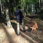 Husse å Fox skall snart iväg på sitt viltspår.